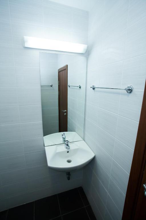 Bisser Hotel - Free Parking - Free Pool Access Balchik Habitación foto